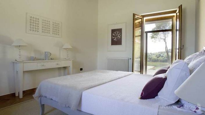 Image No.6-6 Bed Apartment for sale