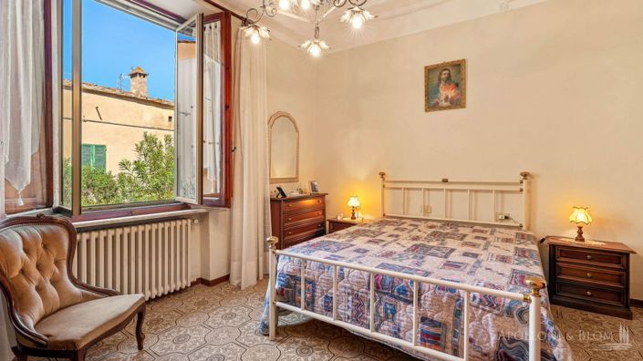 Image No.14-2 Bed Apartment for sale