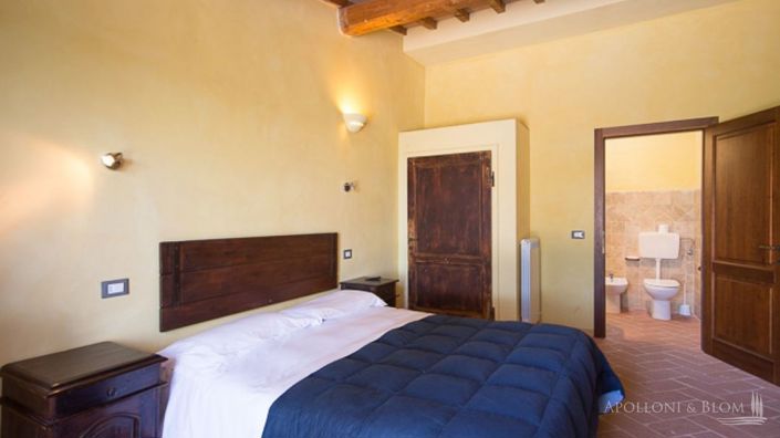 Image No.15-4 Bed Apartment for sale