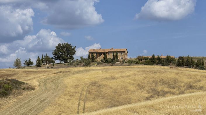 Image No.14-9 Bed Apartment for sale