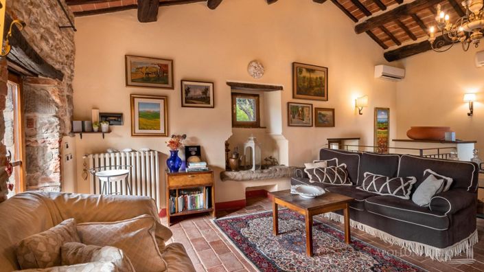 Image No.13-5 Bed Apartment for sale