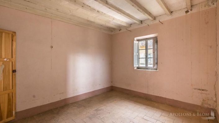 Image No.29-10 Bed Apartment for sale