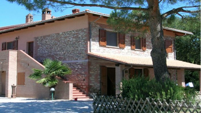 Image No.4-Vignoble de 8 chambres à vendre à Castiglione del Lago