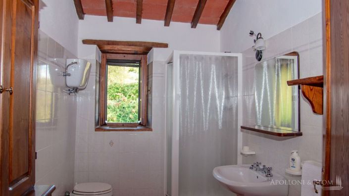 Image No.24-6 Bed Apartment for sale