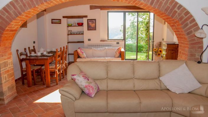 Image No.9-6 Bed Apartment for sale