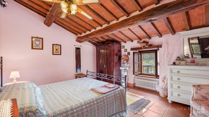 Image No.13-6 Bed Apartment for sale