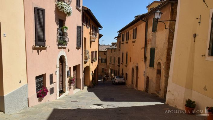 Image No.27-3 Bed Apartment for sale