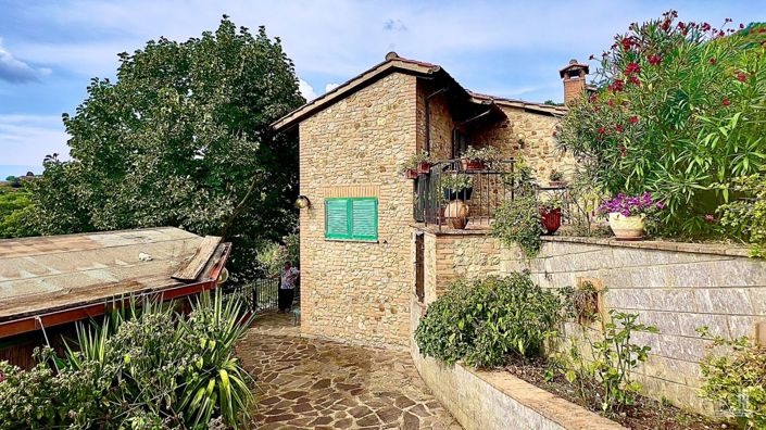 Image No.10-3 Bed Apartment for sale