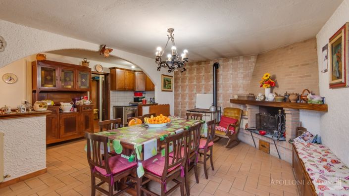 Image No.17-3 Bed Apartment for sale