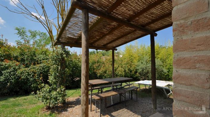 Image No.24-12 Bed Apartment for sale