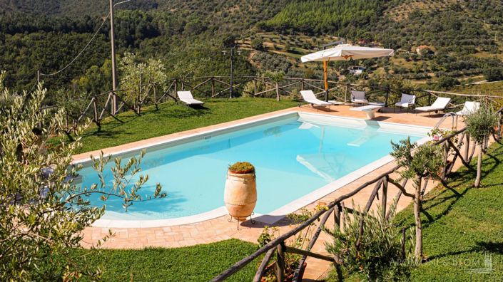 Image No.11-6 Bed Apartment for sale