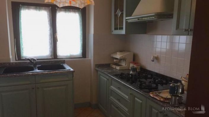 Image No.12-5 Bed Apartment for sale