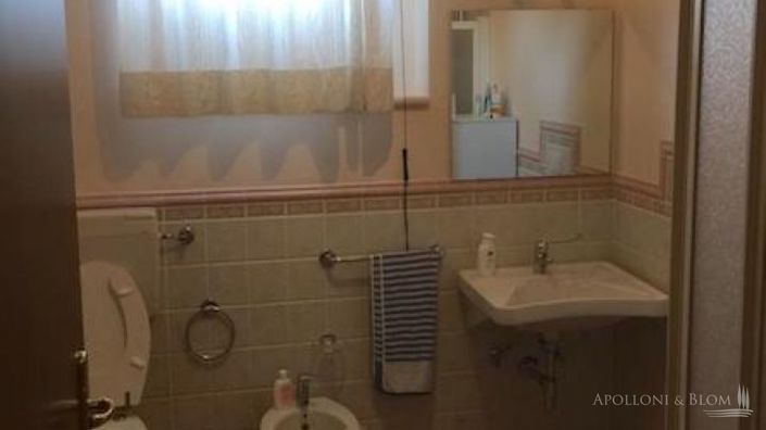 Image No.19-5 Bed Apartment for sale