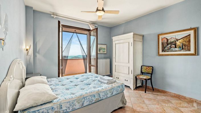 Image No.28-Villa de 4 chambres à vendre à Pérouse