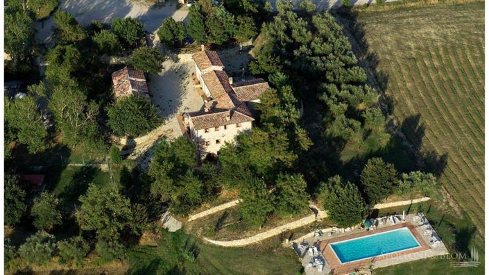 Image No.2-13 Bed Apartment for sale