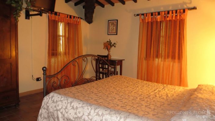 Image No.24-13 Bed Apartment for sale