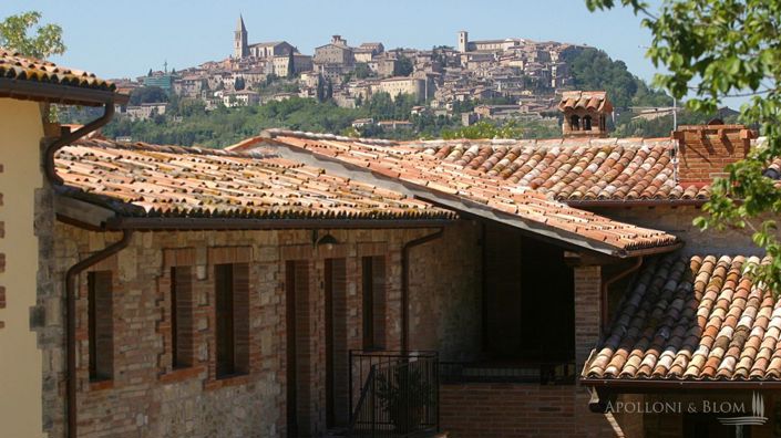 Image No.4-13 Bed Apartment for sale