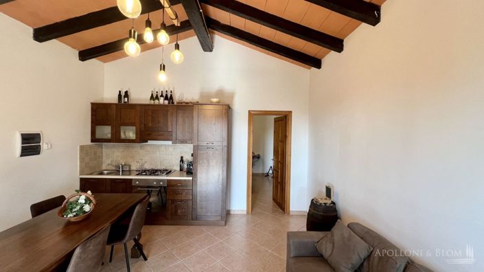 Image No.19-5 Bed Vineyard for sale