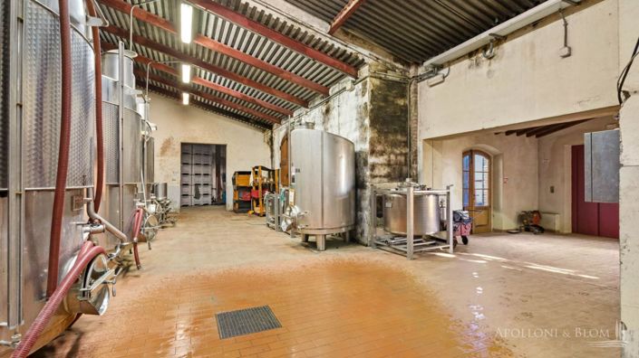 Image No.16-11 Bed Vineyard for sale