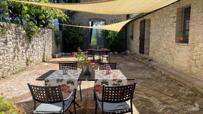 Image No.11-20 Bed Apartment for sale