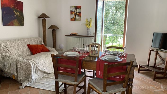 Image No.27-20 Bed Apartment for sale