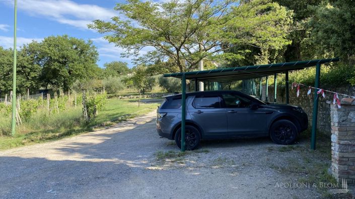 Image No.29-20 Bed Apartment for sale