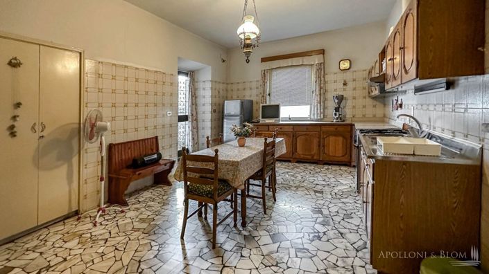 Image No.18-11 Bed Vineyard for sale