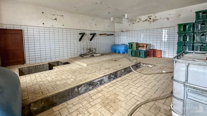 Image No.22-11 Bed Vineyard for sale