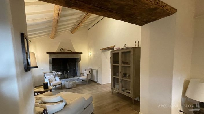 Image No.13-6 Bed Apartment for sale