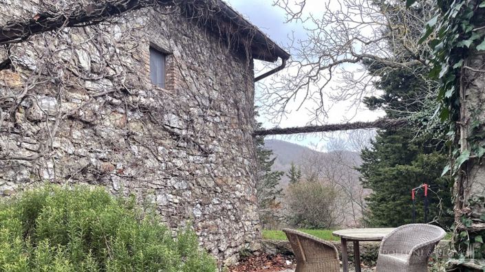 Image No.25-6 Bed Apartment for sale