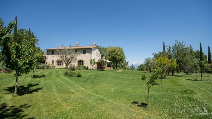 Image No.26-6 Bed Apartment for sale