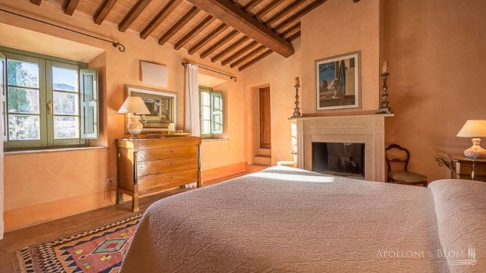 Image No.9-6 Bed Apartment for sale