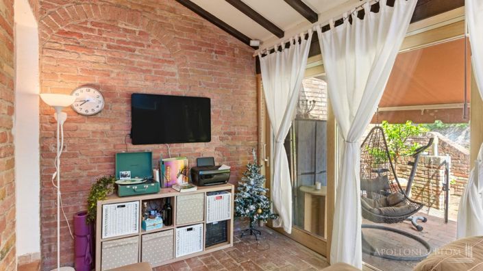 Image No.10-3 Bed Apartment for sale