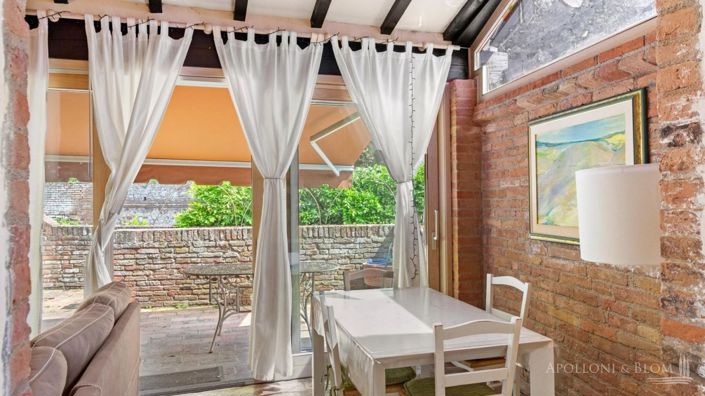 Image No.9-3 Bed Apartment for sale