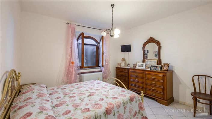 Image No.21-6 Bed Apartment for sale