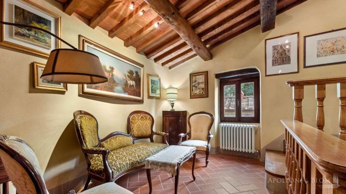 Image No.19-5 Bed Apartment for sale