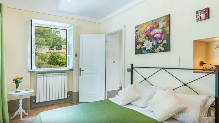 Image No.30-6 Bed Apartment for sale