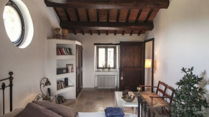 Image No.30-Appartement de 9 chambres à vendre à Pérouse