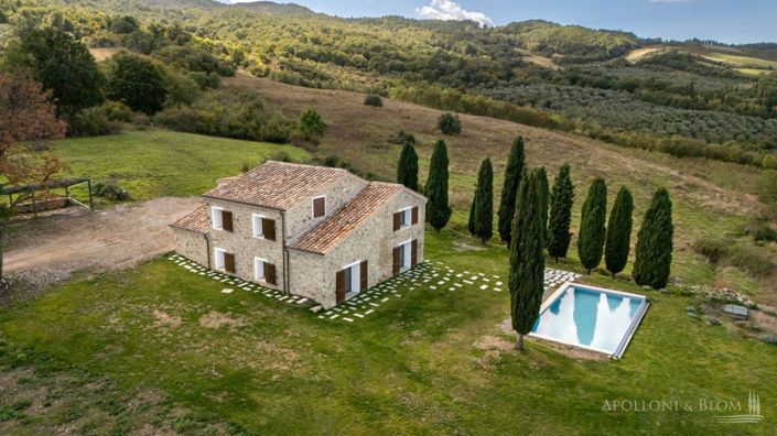Image No.1-4 Bed Villa for sale