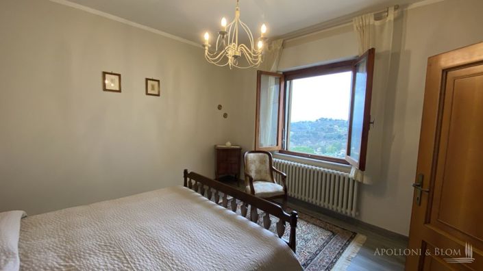 Image No.10-2 Bed Apartment for sale