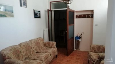 g202109281636273604