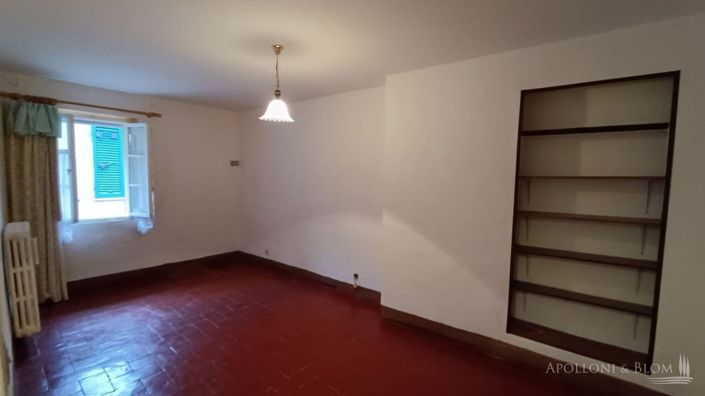 Image No.22-2 Bed Apartment for sale