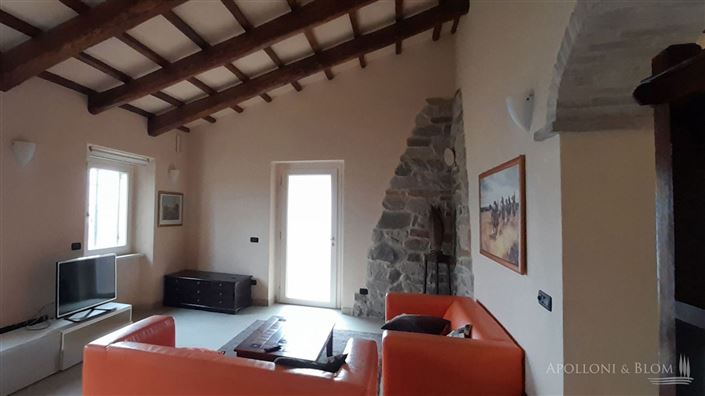 Image No.23-6 Bed Apartment for sale