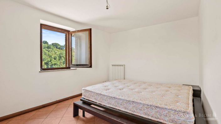 Image No.30-Appartement de 4 chambres à vendre à Citta della Pieve