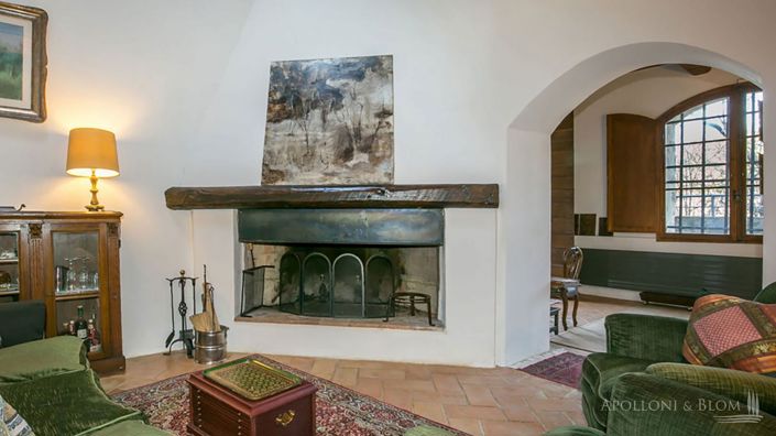 Image No.11-2 Bed Apartment for sale