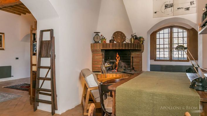 Image No.16-2 Bed Apartment for sale