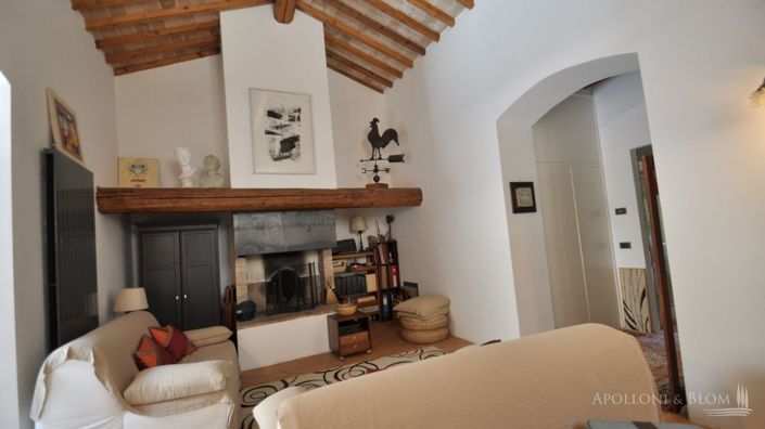 Image No.23-2 Bed Apartment for sale