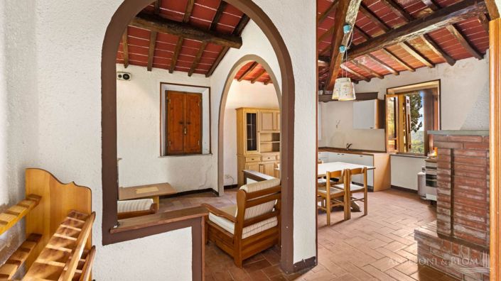 Image No.20-2 Bed Apartment for sale