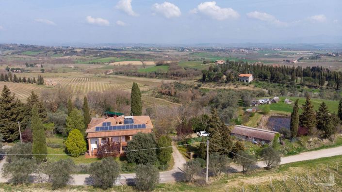 Image No.11-Appartement de 7 chambres à vendre à Montepulciano
