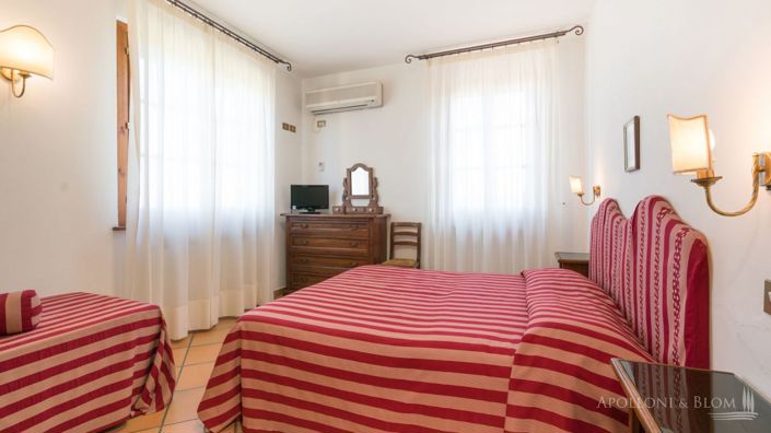 Image No.17-Appartement de 17 chambres à vendre à Chianciano Terme